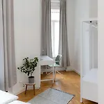 Appartamento Marschallgasse 5 *