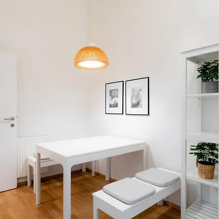 Marschallgasse 5 *